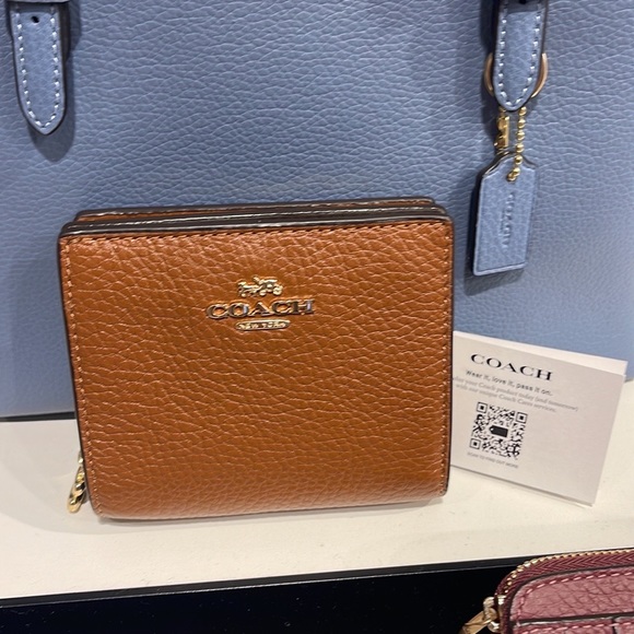 Coach Snap Wallet
IM/Redwood - Picture 10 of 16